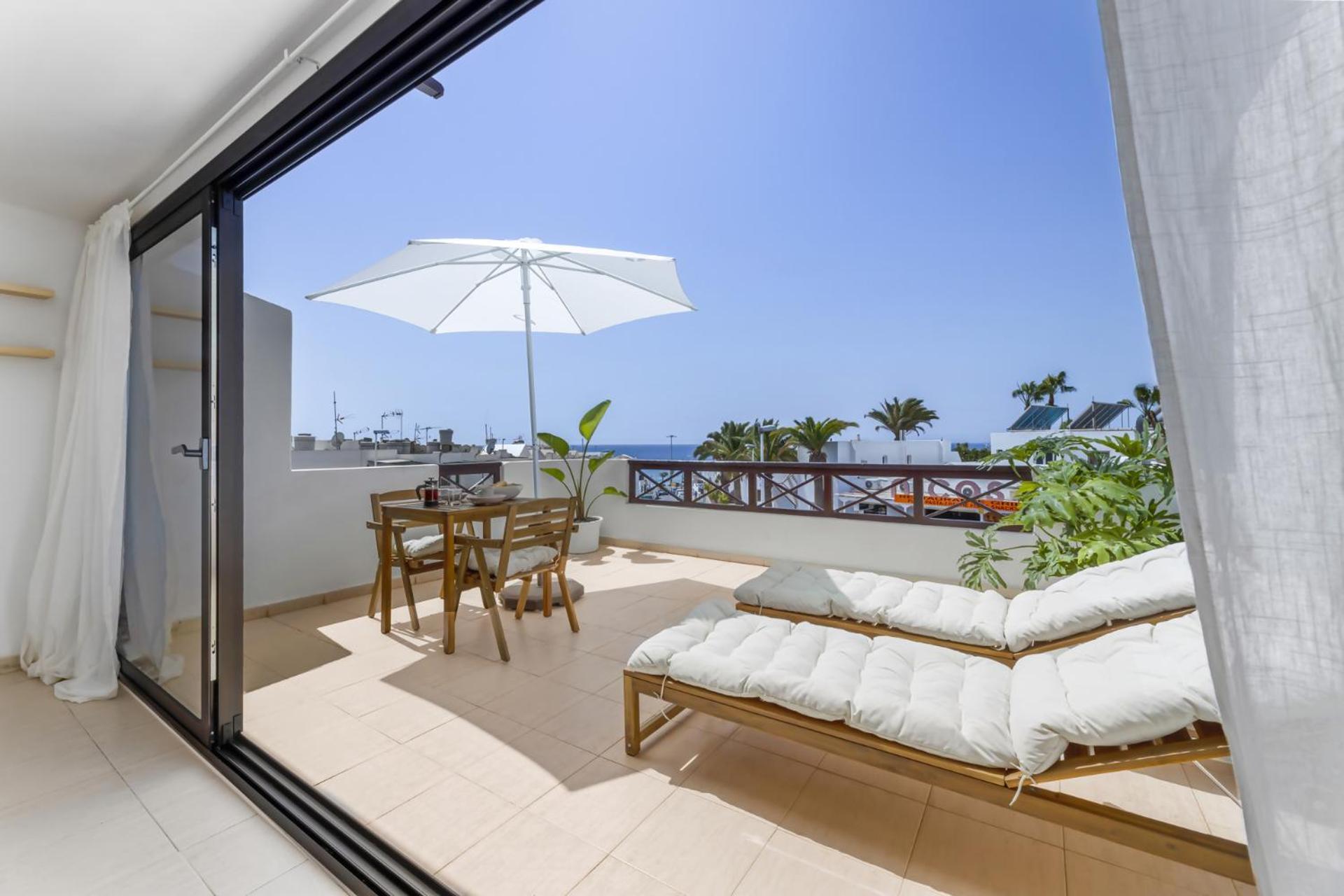 Sea View Apt Puerto Del Carmen Puerto del Carmen  Ngoại thất bức ảnh
